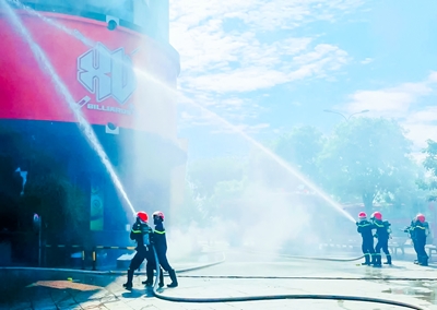 Thực tập phương án chữa cháy, cứu nạn, cứu hộ tại Tổ hợp khách sạn và căn hộ cao cấp Mường Thanh